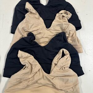 Seamless Black and Tan Bras